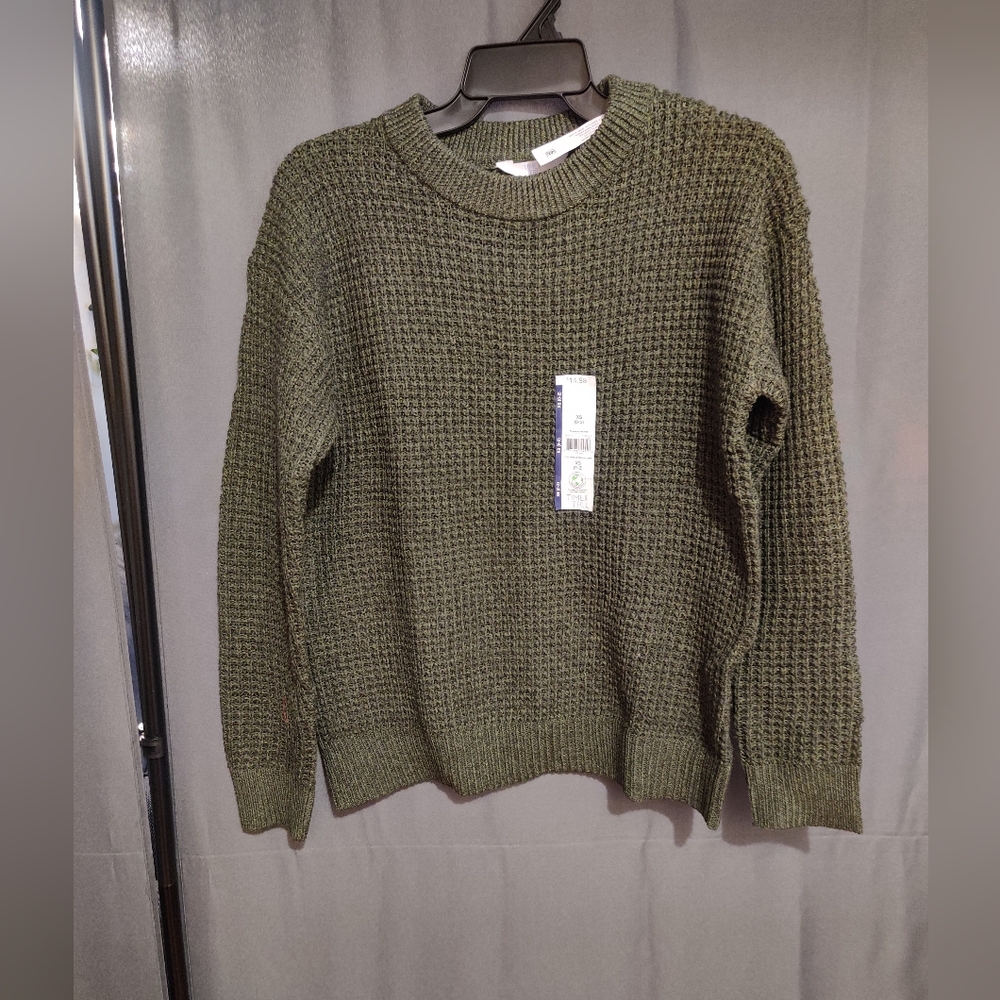 Time and Tru green knitted sweater